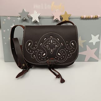 Bolso/riñonera picao una flor cairel